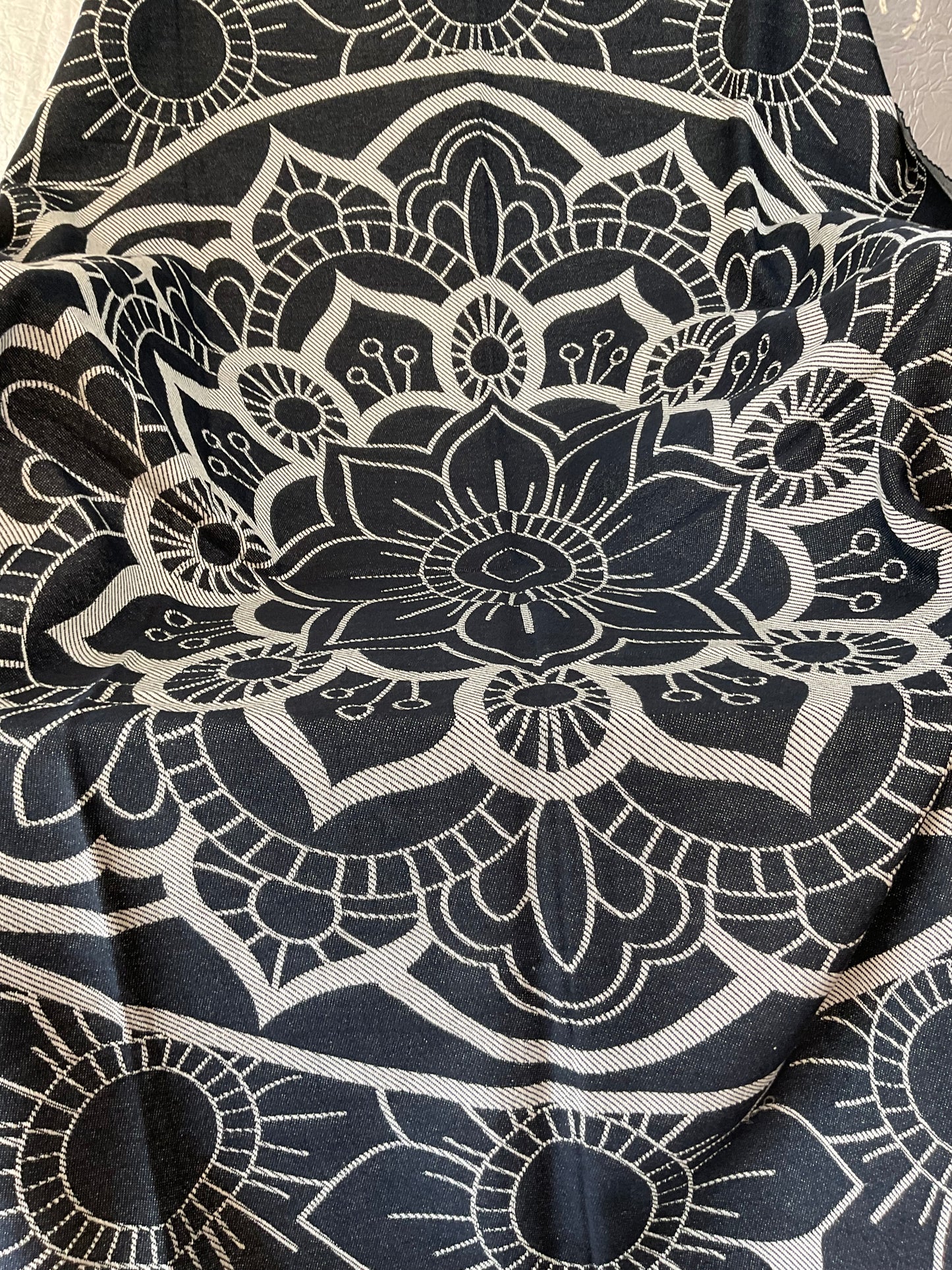 Mandala Flower, Reversible - Knit Turkish Cotton Towel - 2 Colors