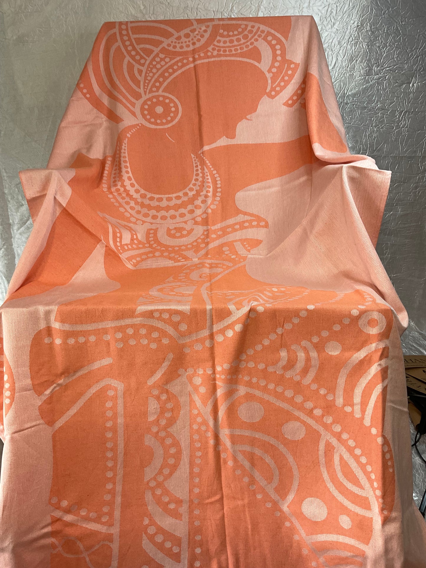 Feminine Beauty - Turkish Cotton Towel - 4 Colors