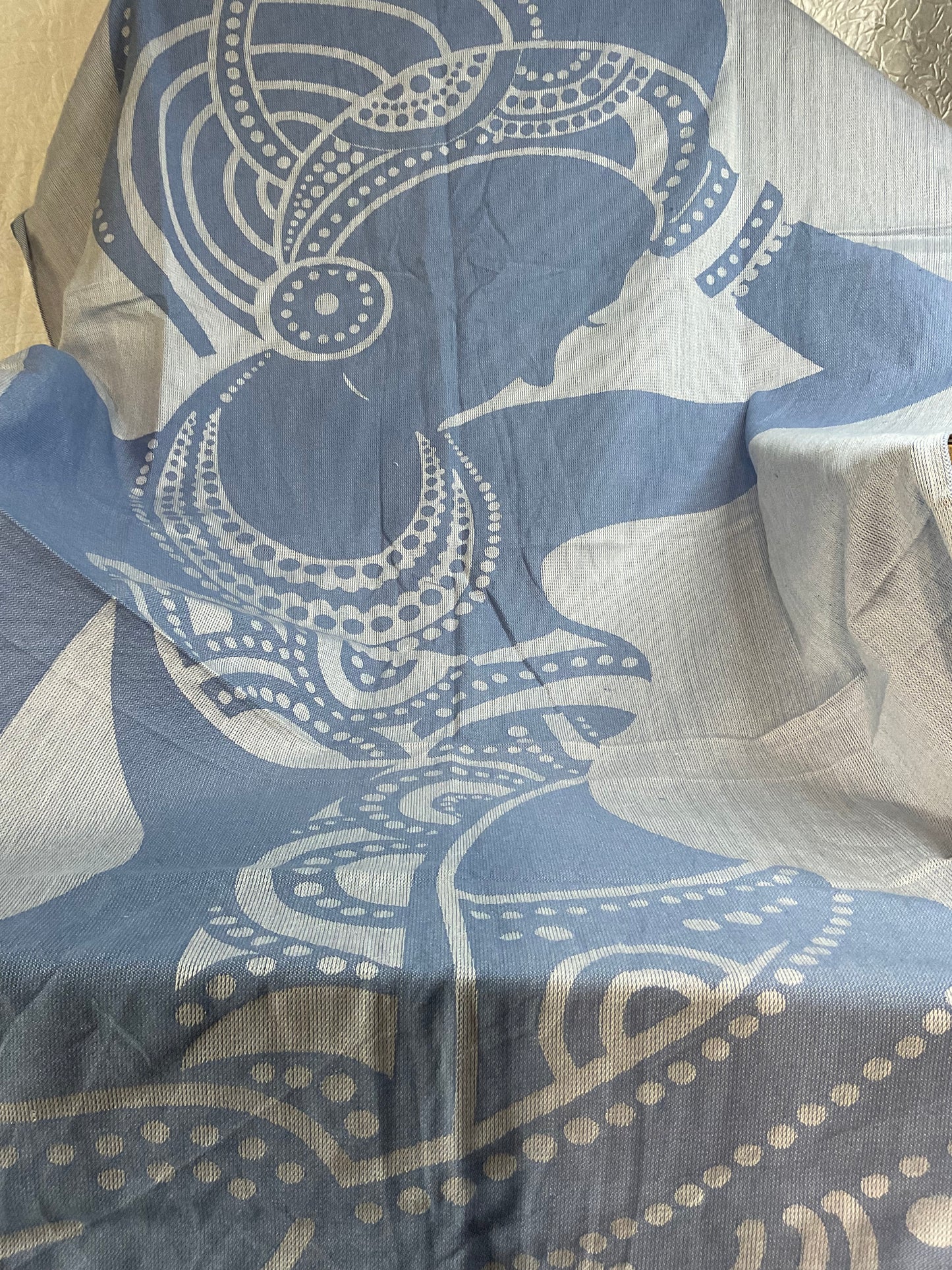 Feminine Beauty - Turkish Cotton Towel - 4 Colors
